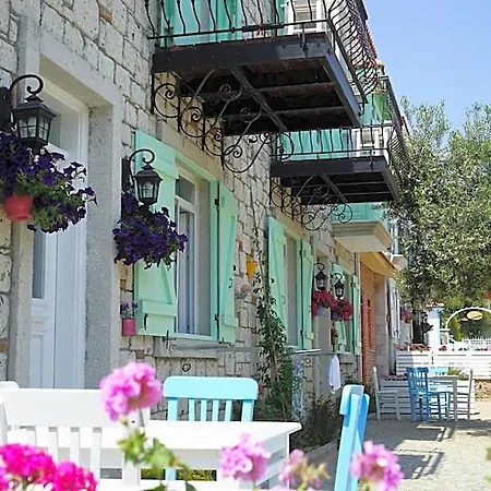 Zeytin Arasi Hotell