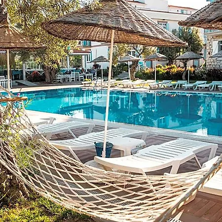 Zeytin Arasi 3* Altinova (Yalova)